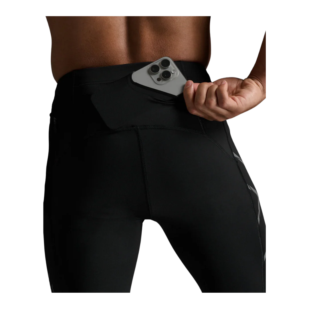 2XU - Men's Light Speed Compression Shorts - Black/Black - Image 4