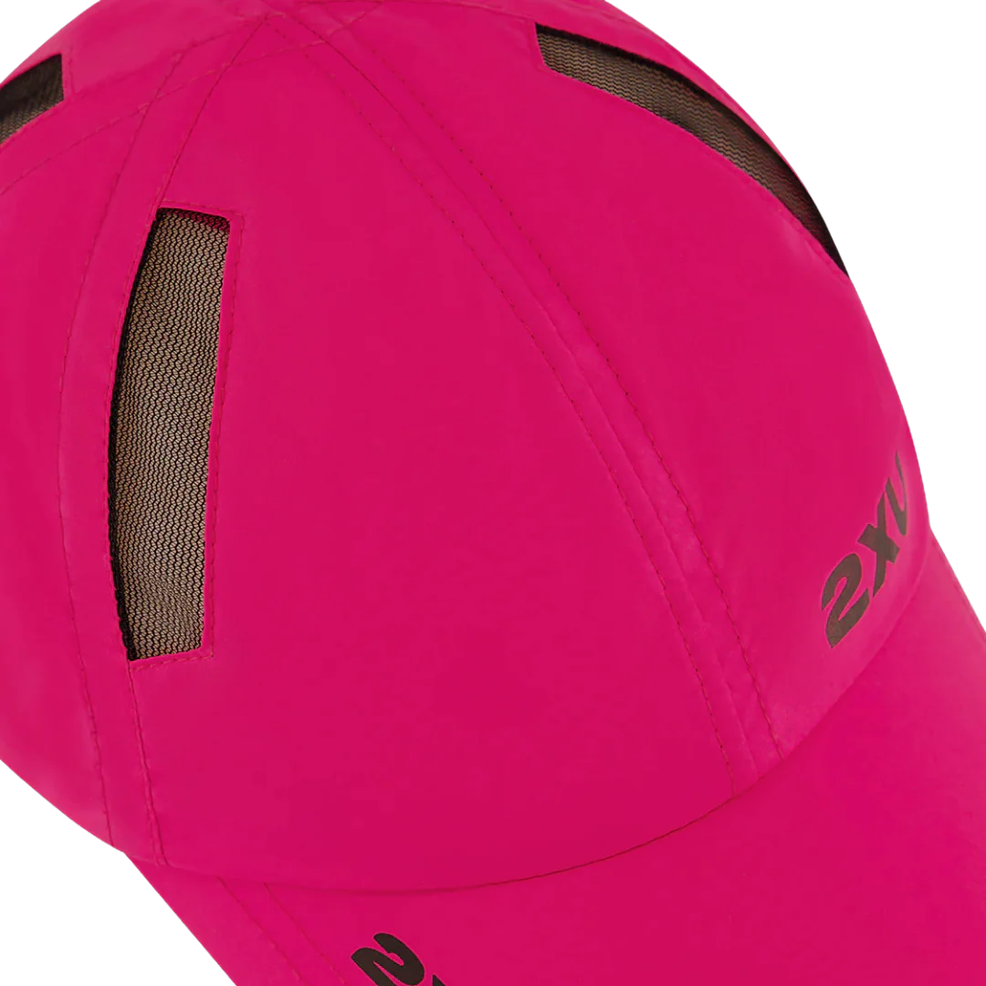 2XU - Run Cap - Fuchsia/Black - Image 4