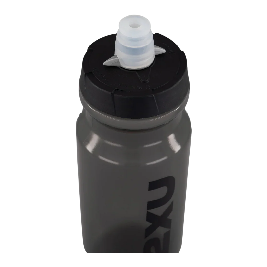 2XU - Squeeze Water Bottle - 600ml - Image 2